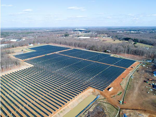 CVEC’s 21,700-panel Palmer solar site.